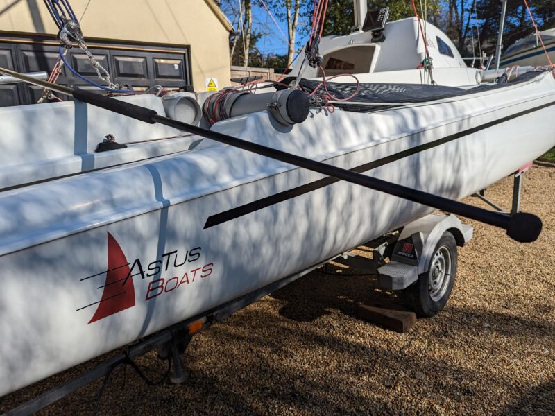 trimaran astus 20.2 sport